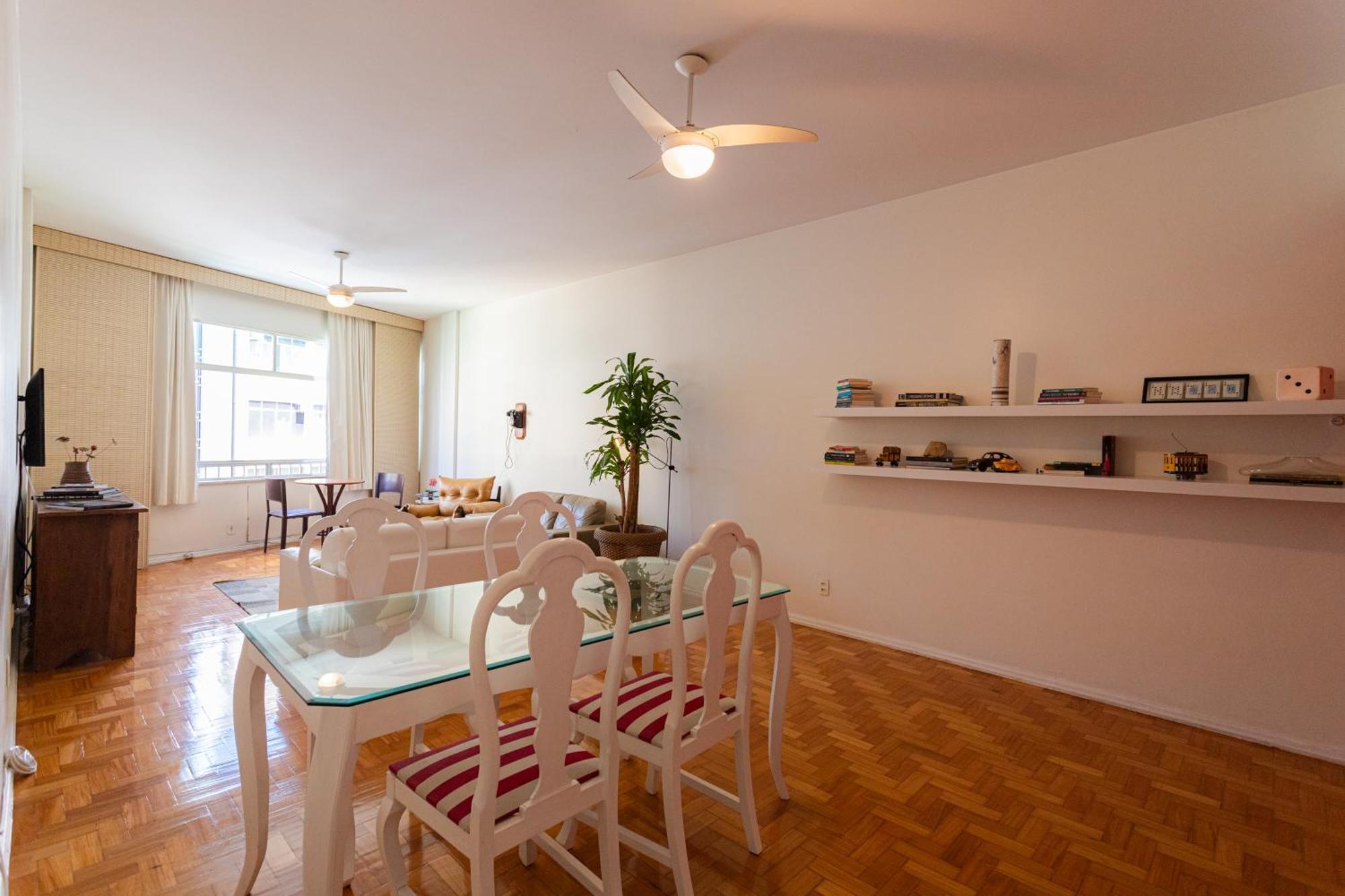 Apartemen Suh Copacabana 99 Spacious